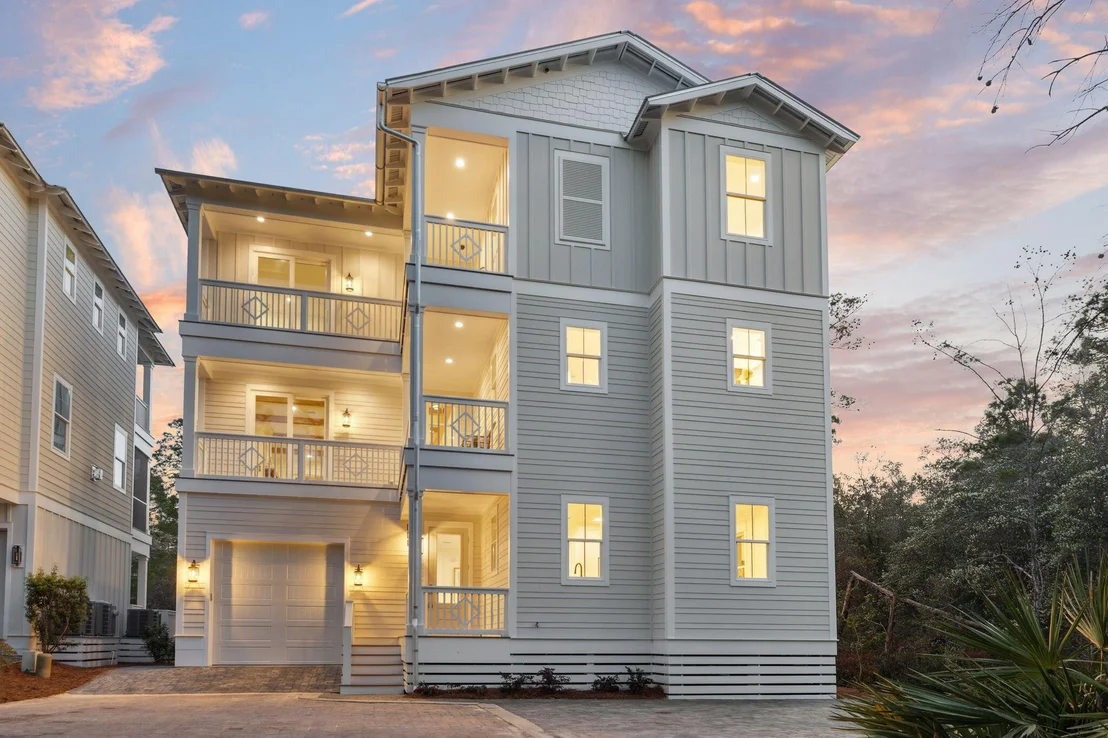 Photo of 200 Grayton Boulevard