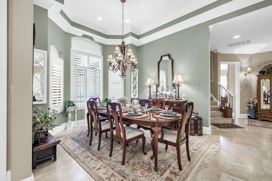 Photo of 4470 Stonebridge Road