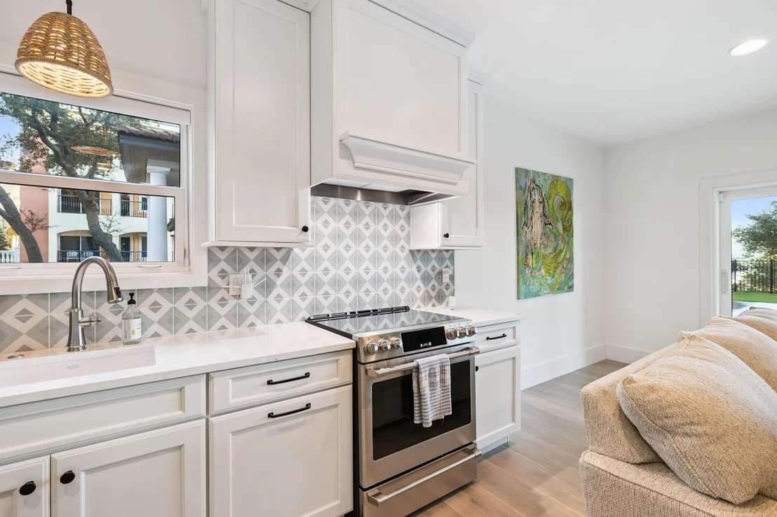 Photo of 754 Harbor Boulevard