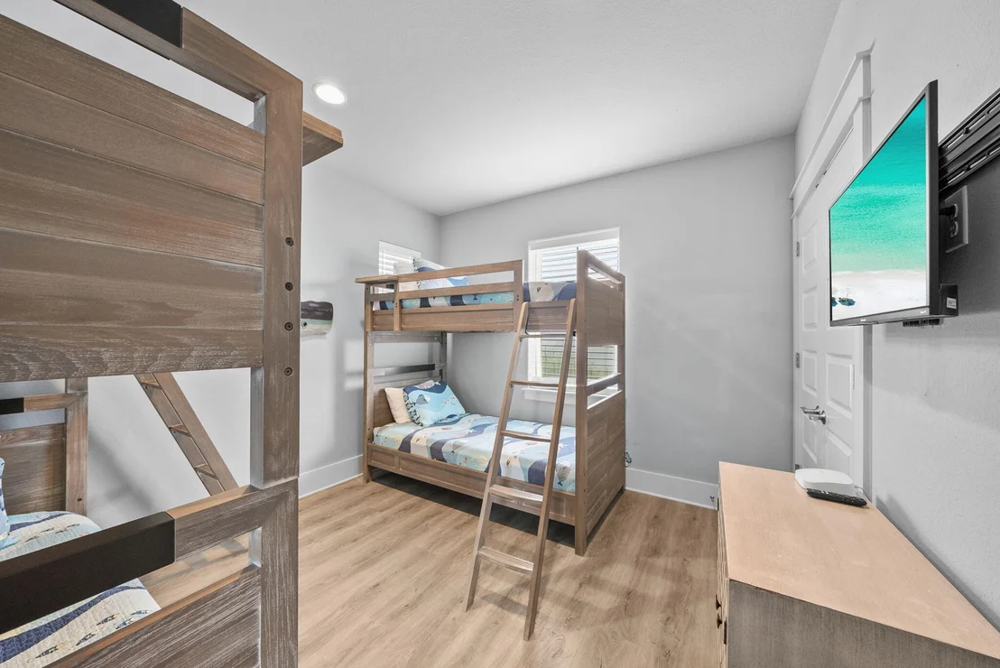Photo of 251 Gulfview Circle
