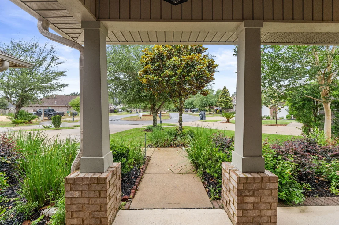 Photo of 48 Madiera Drive