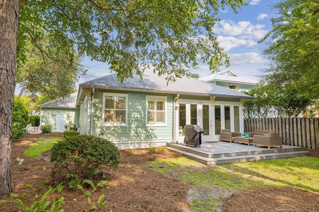 Photo of 2122 Olde Towne Avenue