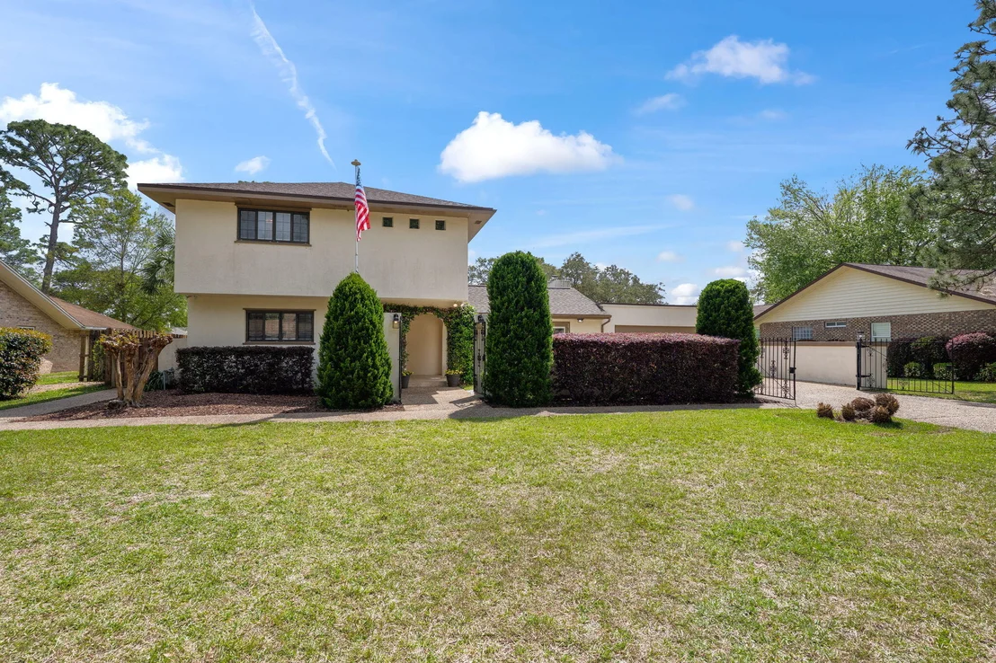 Photo of 57 Lake Lorraine Circle