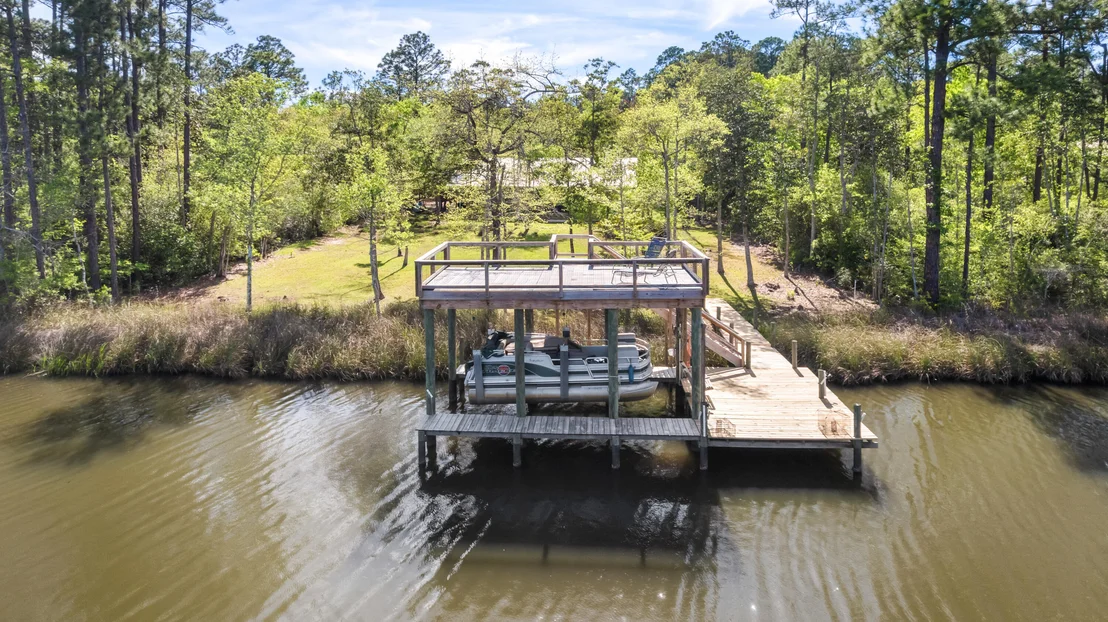 Photo of 528 Bay Grove Road