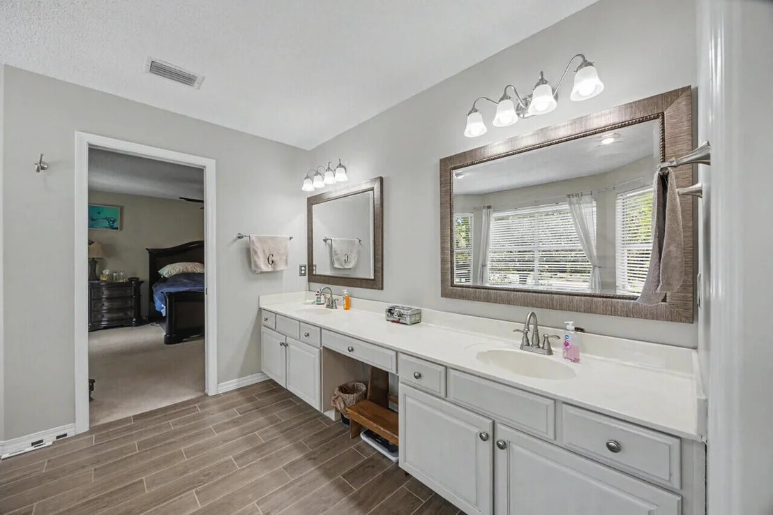 Photo of 4412 Windrush Drive