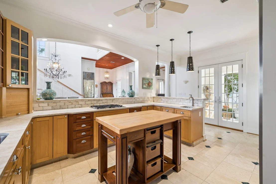Photo of 152 White Cliffs Boulevard