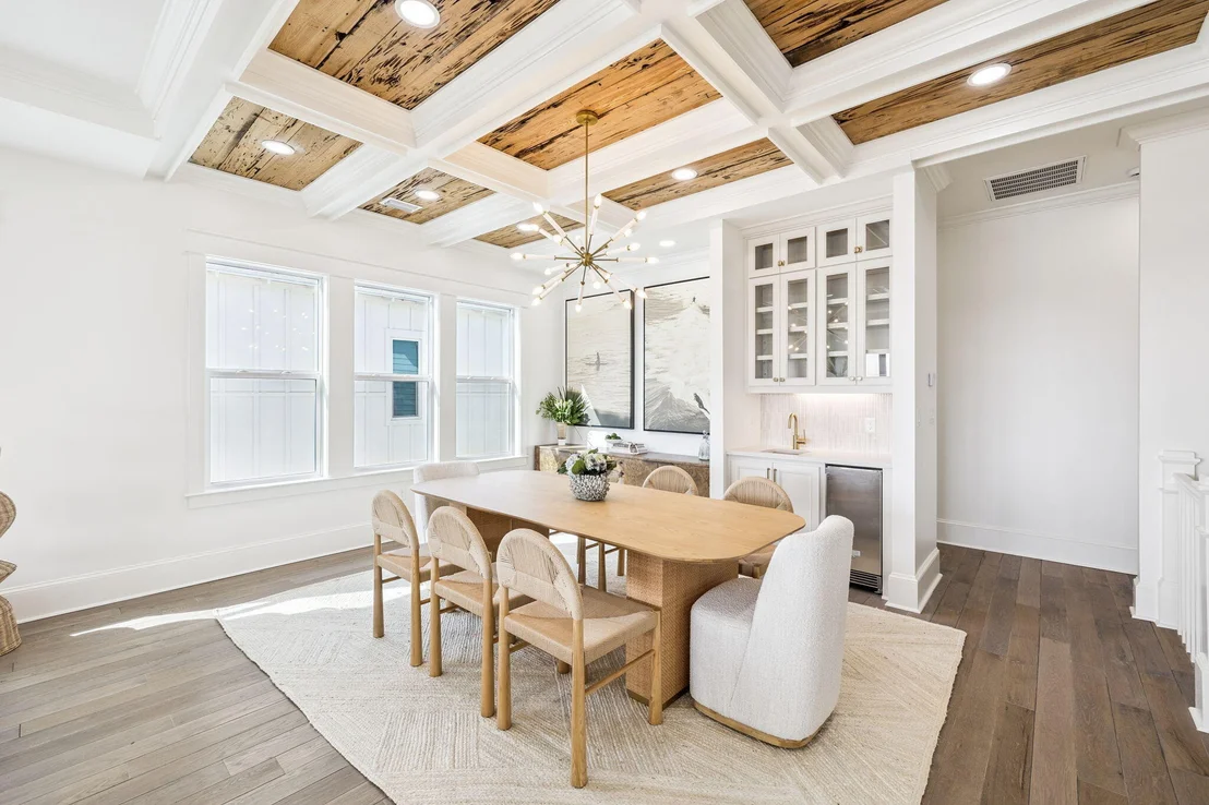 Photo of 714 Harbor Boulevard