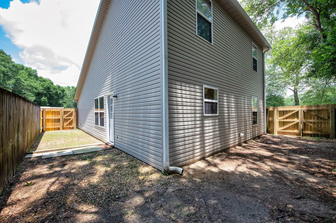 Photo of 609 E Edney Avenue