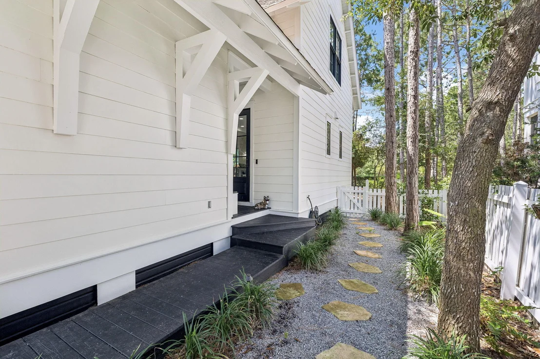 Photo of 173 Cannonball Lane