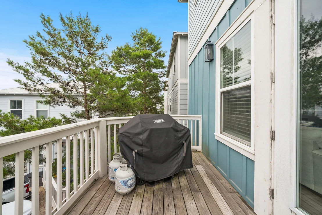 Photo of 251 Gulfview Circle