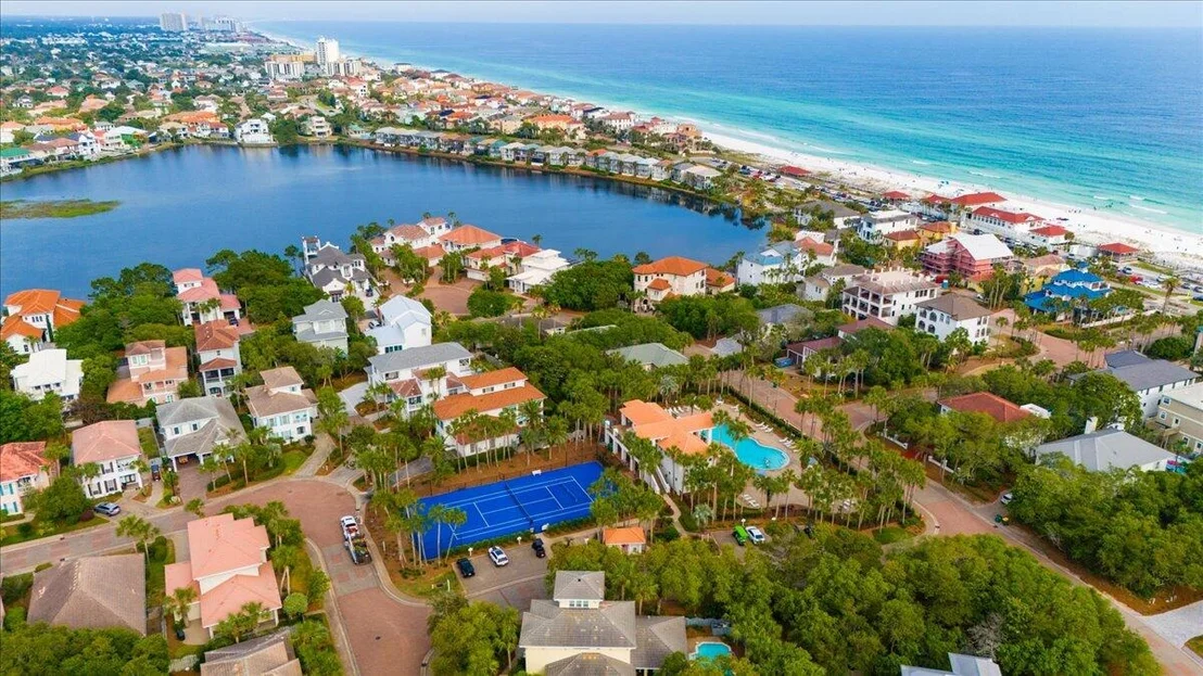 Photo of 4639 Paradise Isle