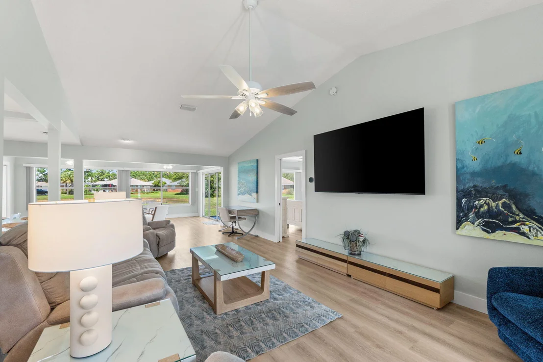 Photo of 70 Hibiscus Lane