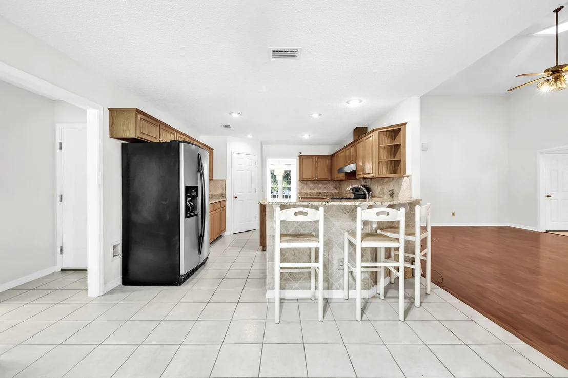 Photo of 2319 Canal Drive