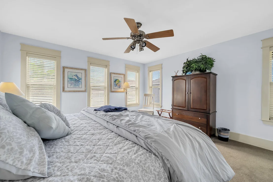 Photo of 28 Varazze Cay