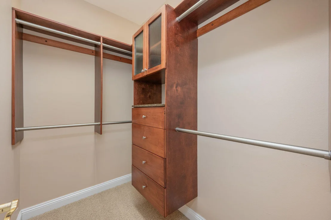 Photo of 5833 Hunting Meadows Drive