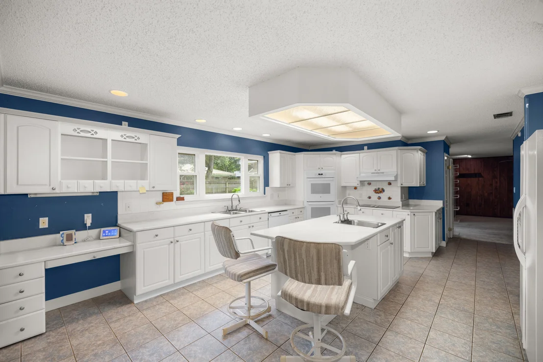 Photo of 21 Pebble Beach Drive