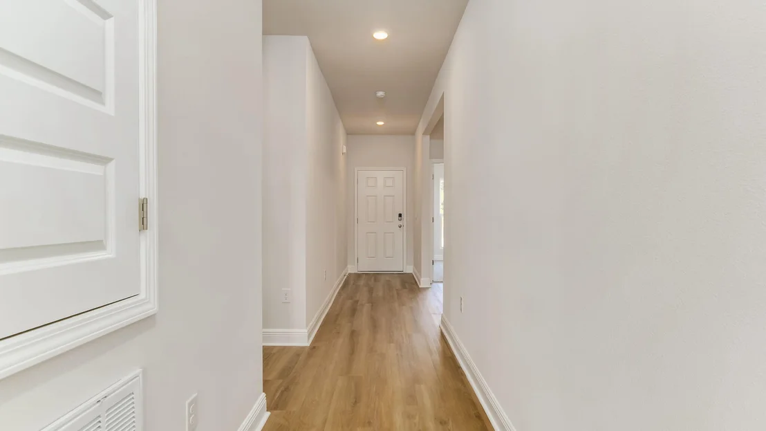 Photo of 5726 Dearing Street