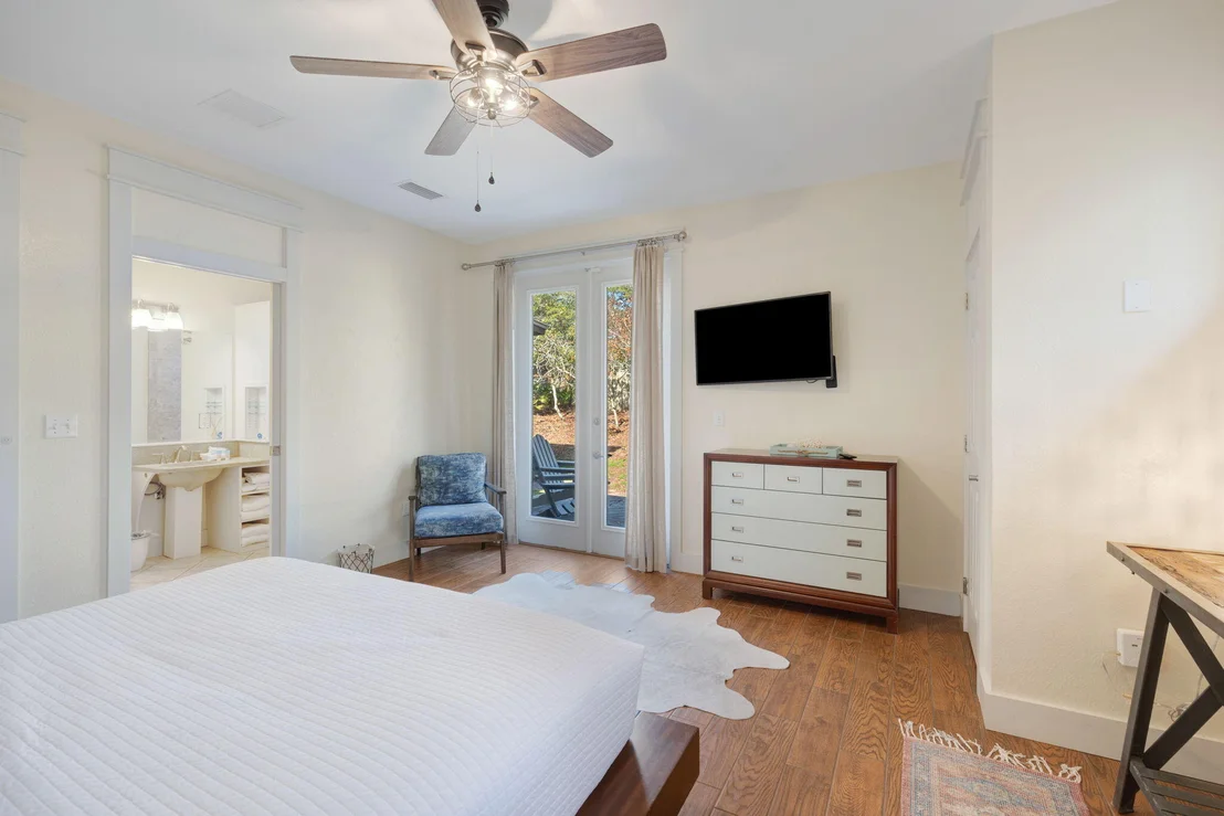 Photo of 714 Allen Loop Drive
