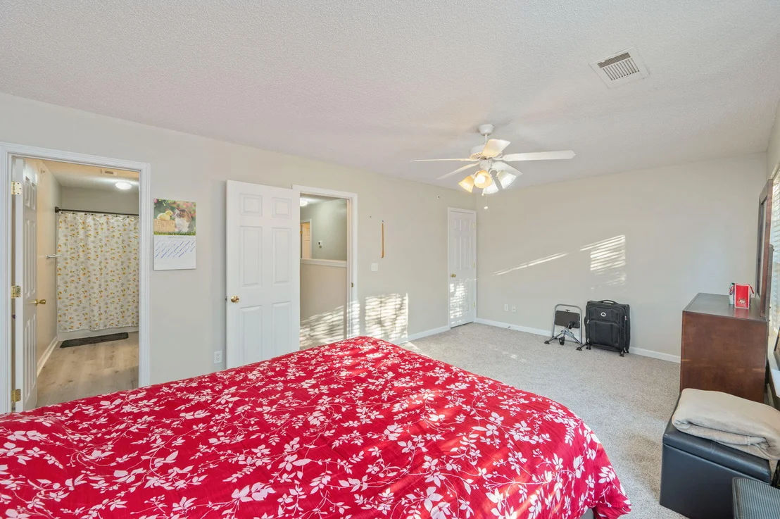Photo of 157 Swaying Pine Court