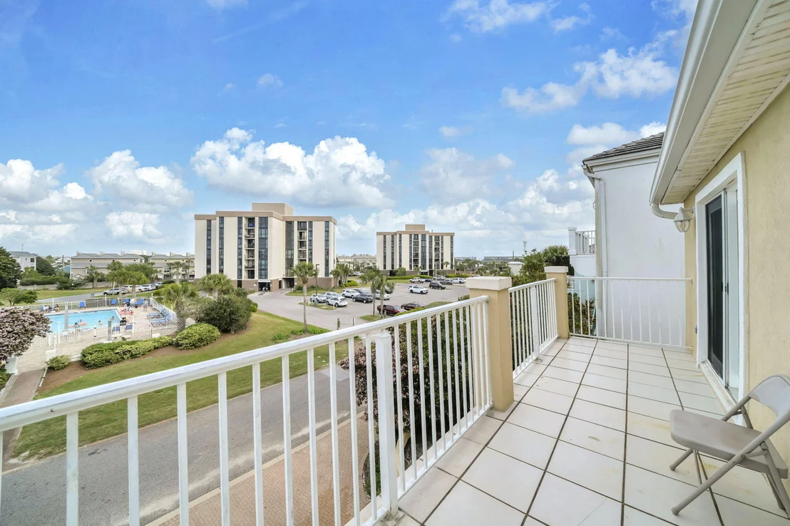 Photo of 54 Terra Cotta Way