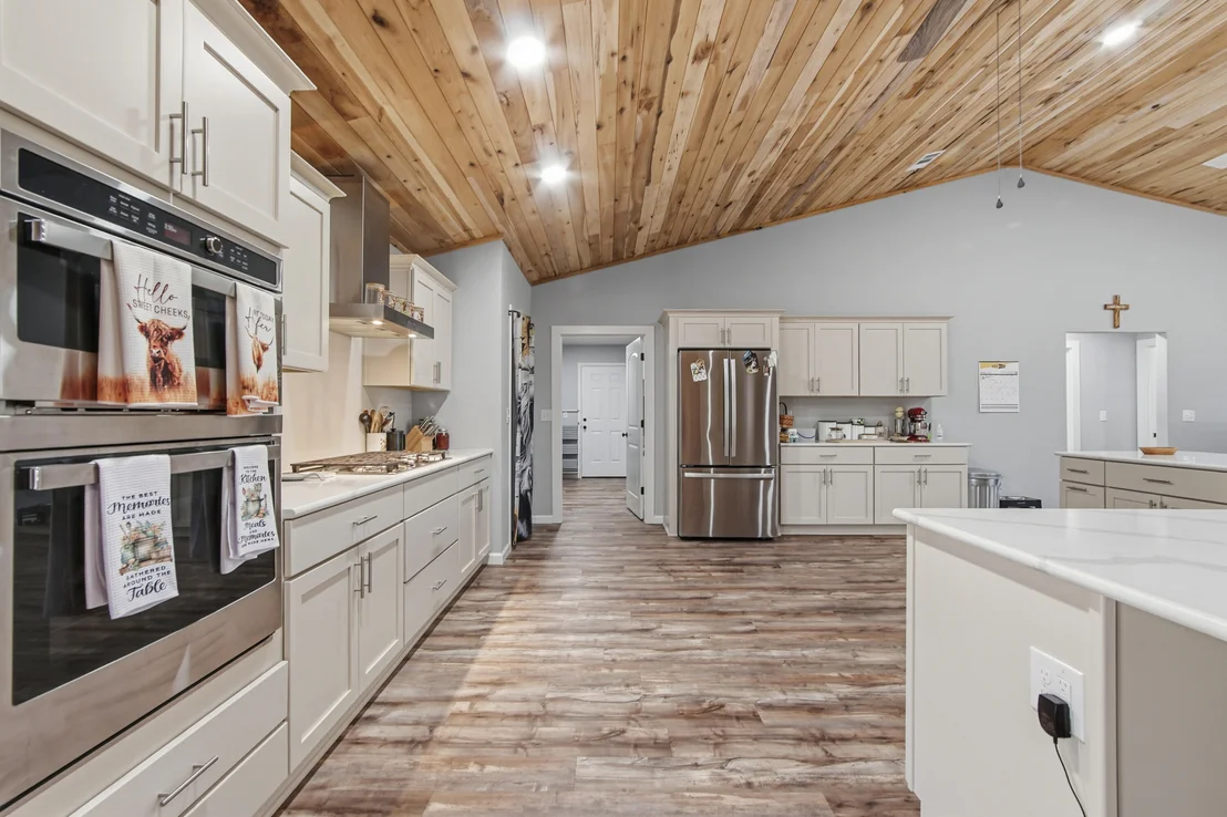 Photo of 7514 Laird Road