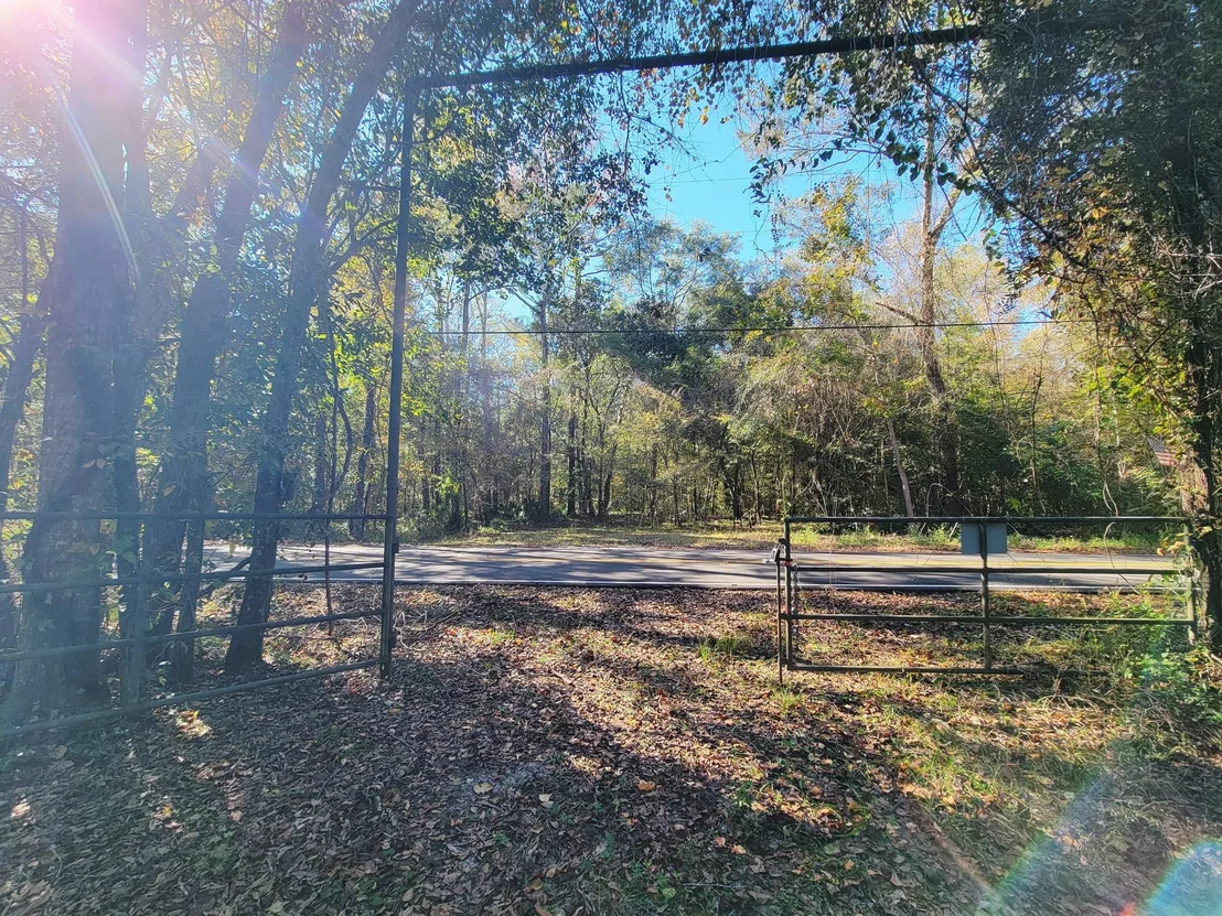 Photo of 1907 River Road