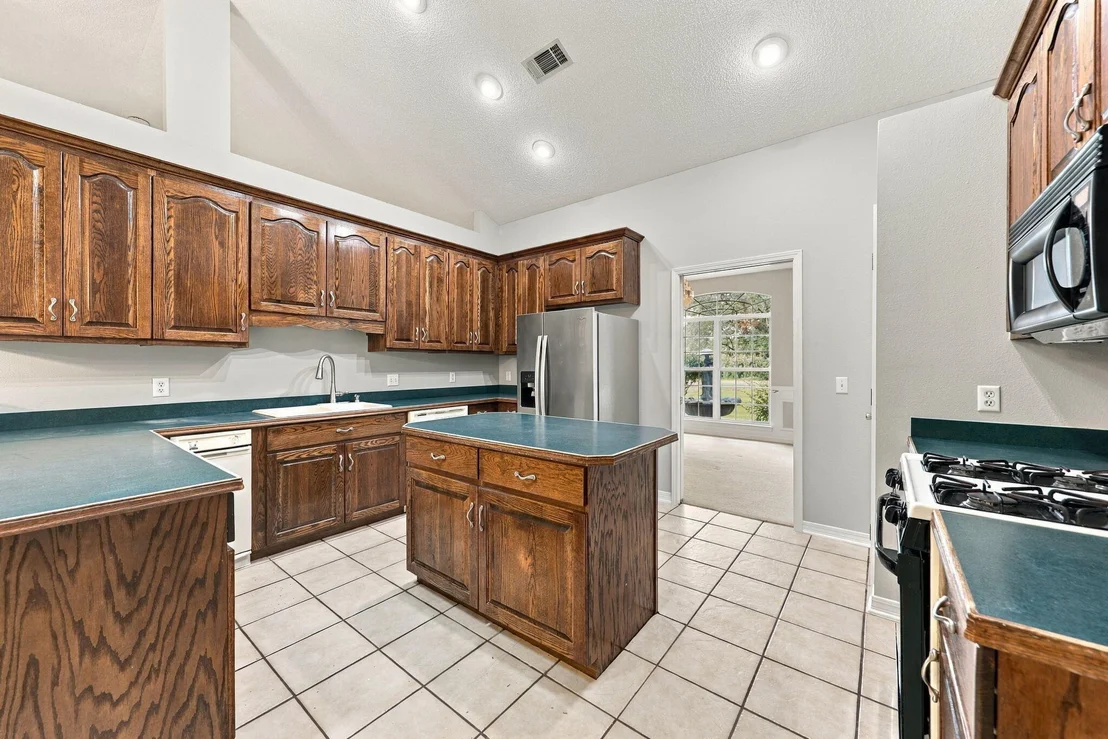 Photo of 521 Shoal River Drive
