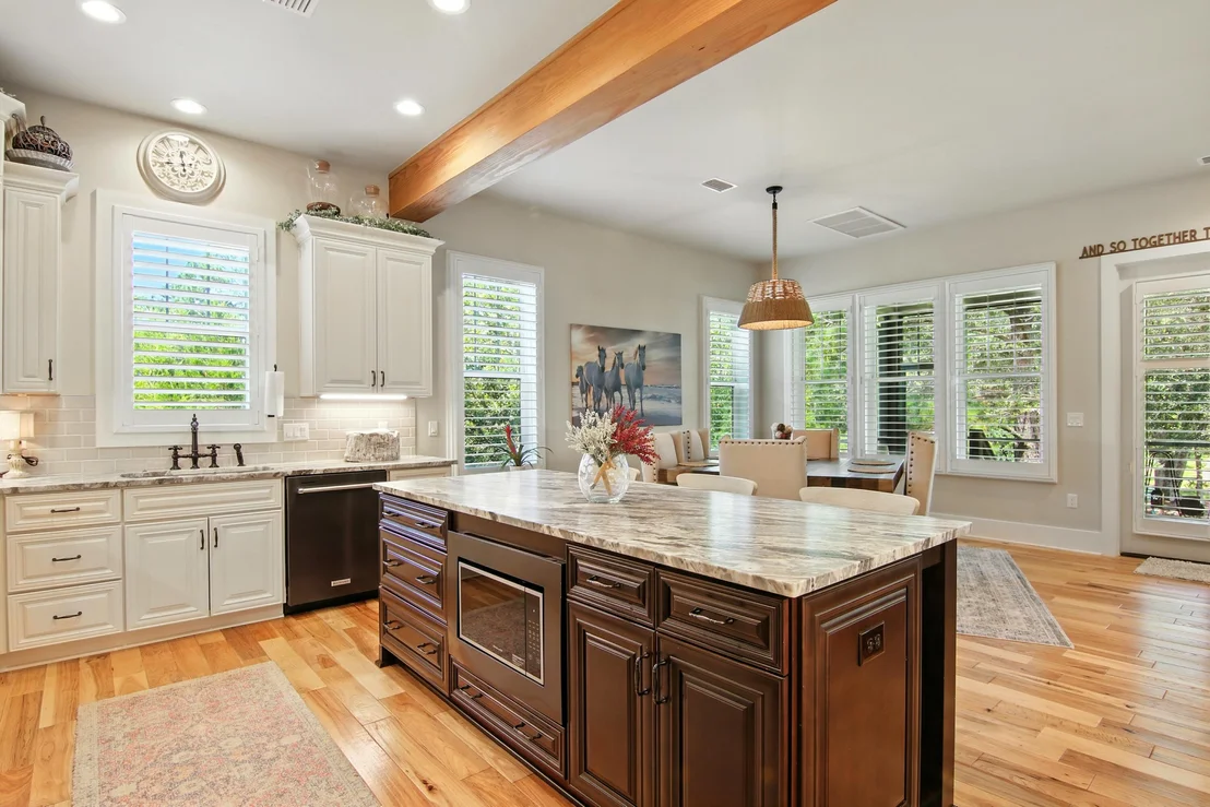 Photo of 400 Pitts Bayshore Drive