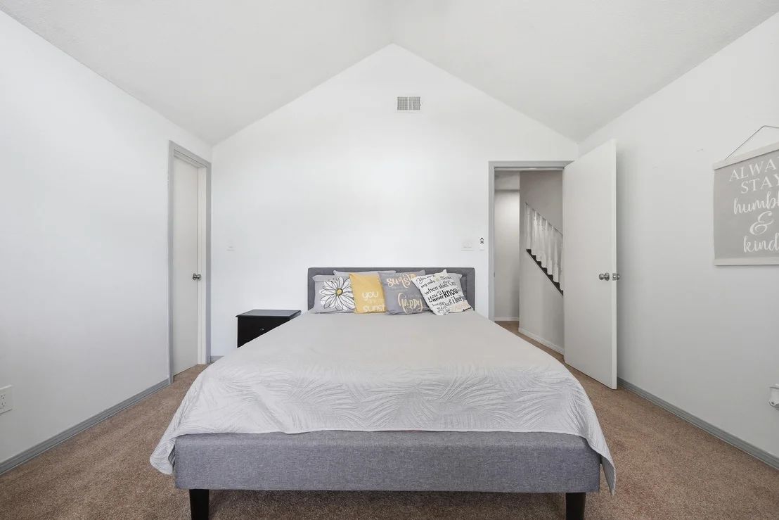 Photo of 808 Overbrook Drive