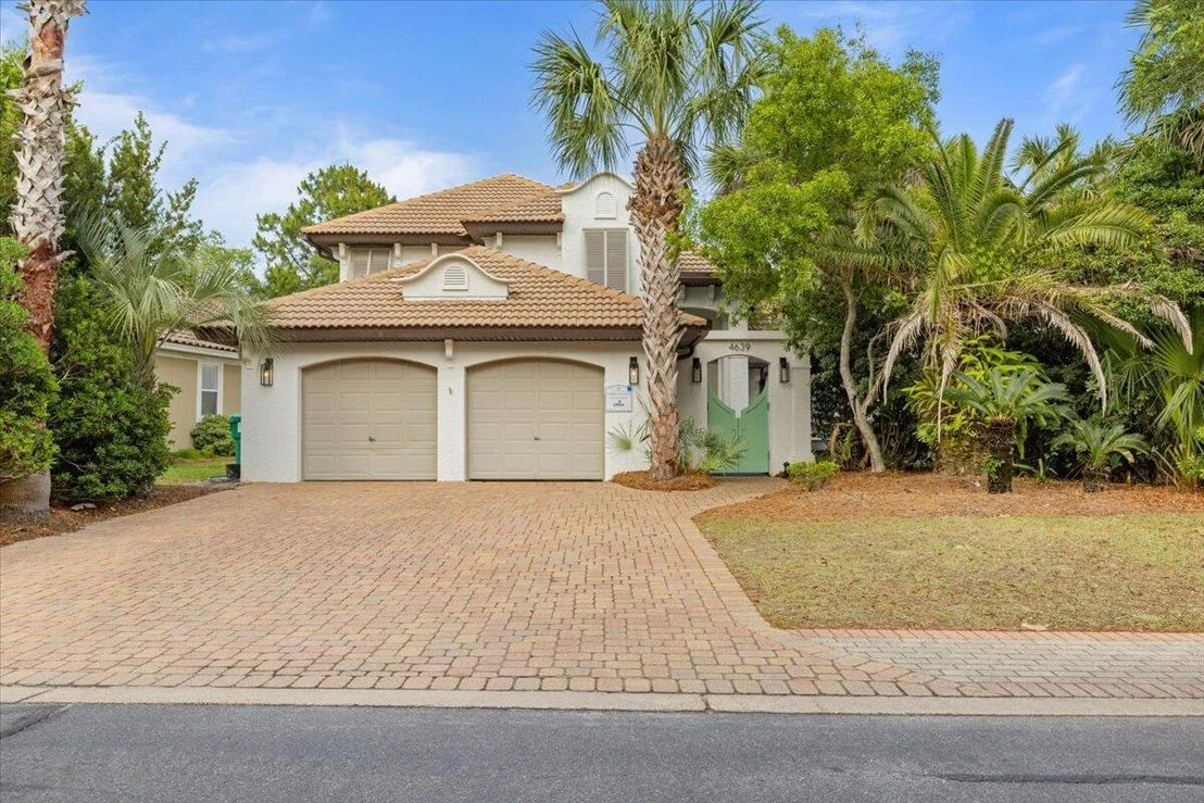 Photo of 4639 Paradise Isle