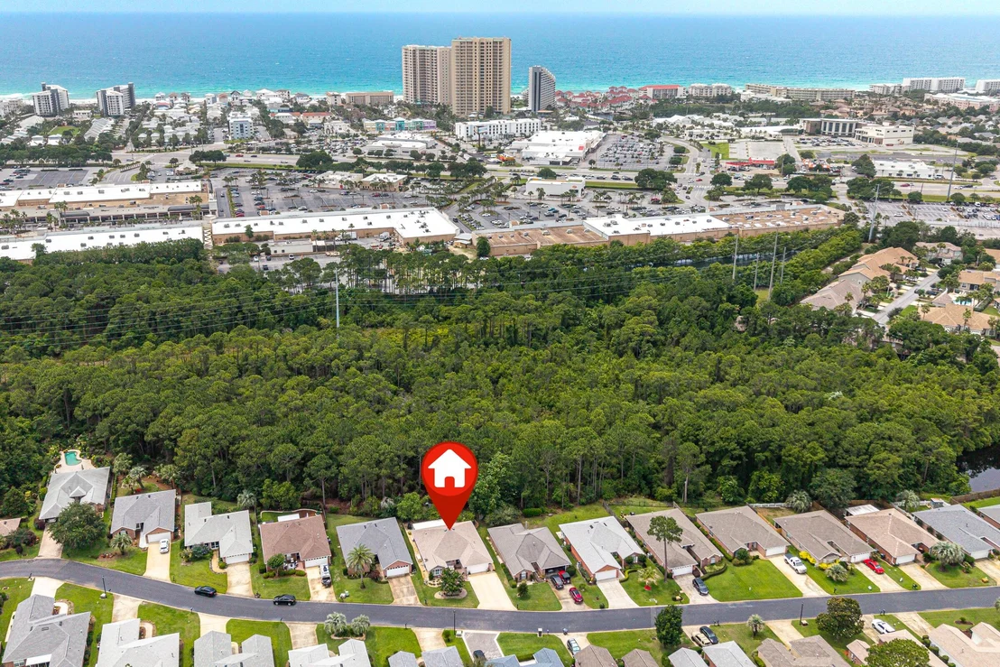 Photo of 204 Bay Tree Drive