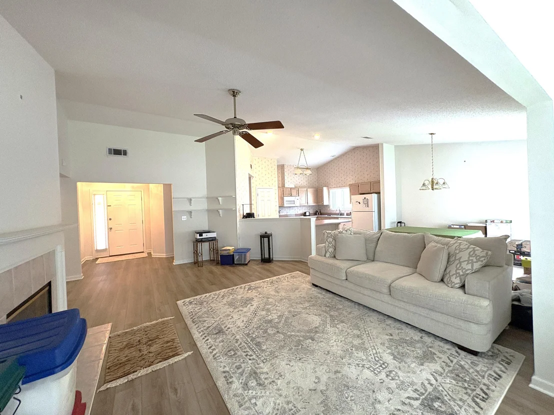 Photo of 110 Poplar Place