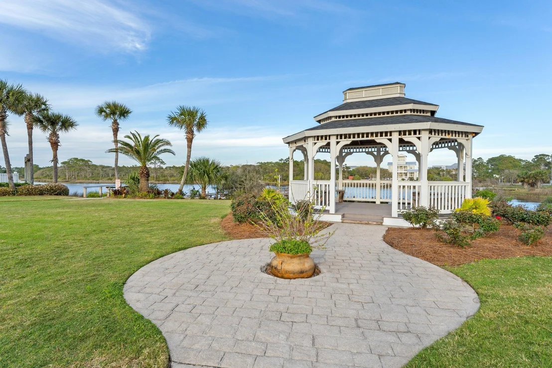 Photo of 323 Beachside Drive