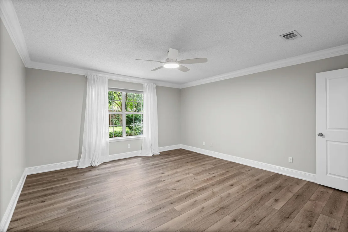 Photo of 149 N Bermuda Circle