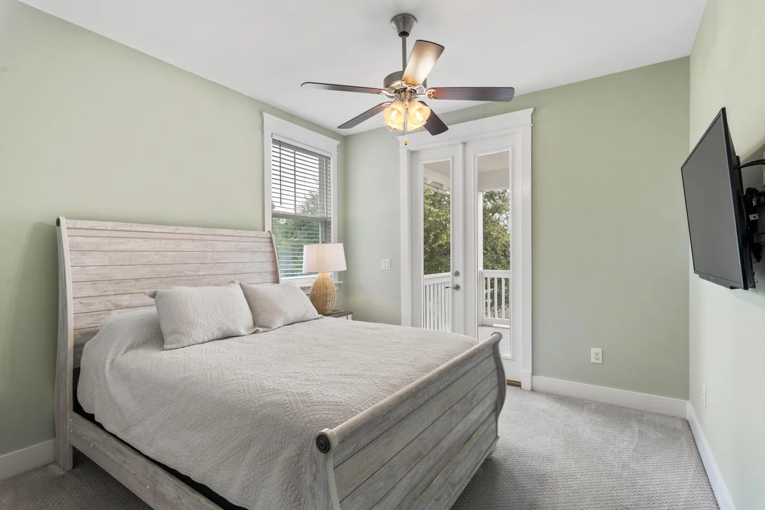 Photo of 71 Gulfview Circle