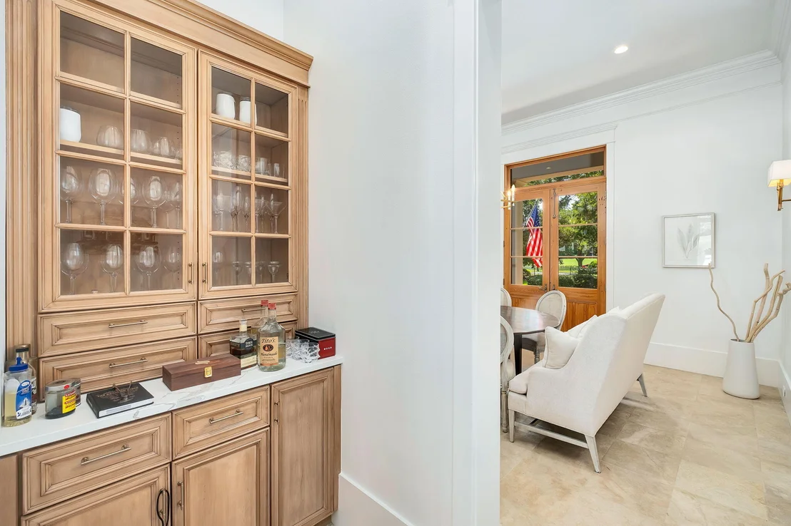 Photo of 3326 Club Drive