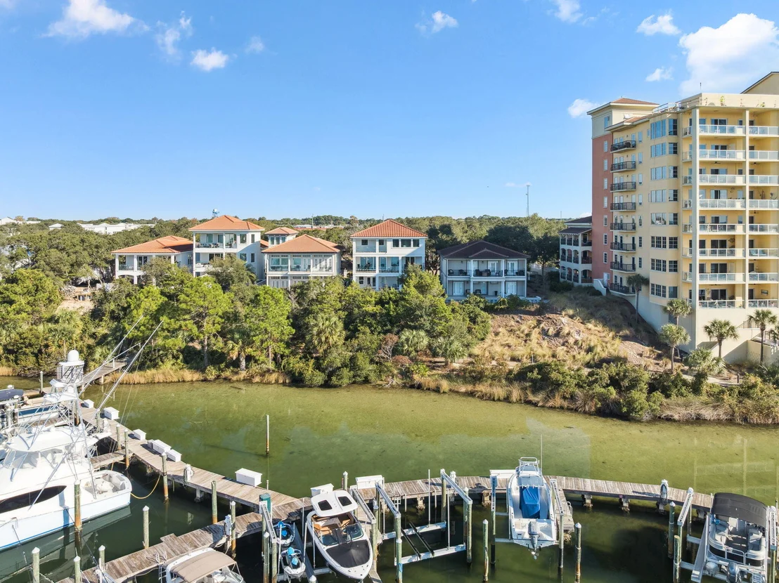 Photo of 754 Harbor Boulevard
