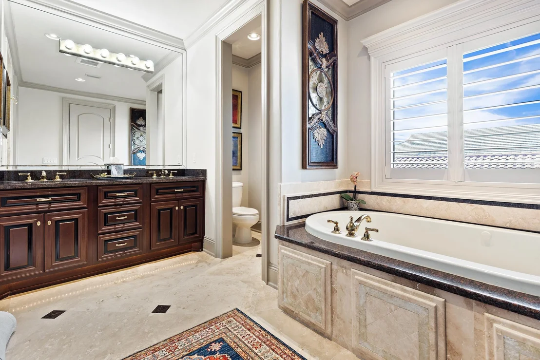Photo of 4772 Ocean Boulevard