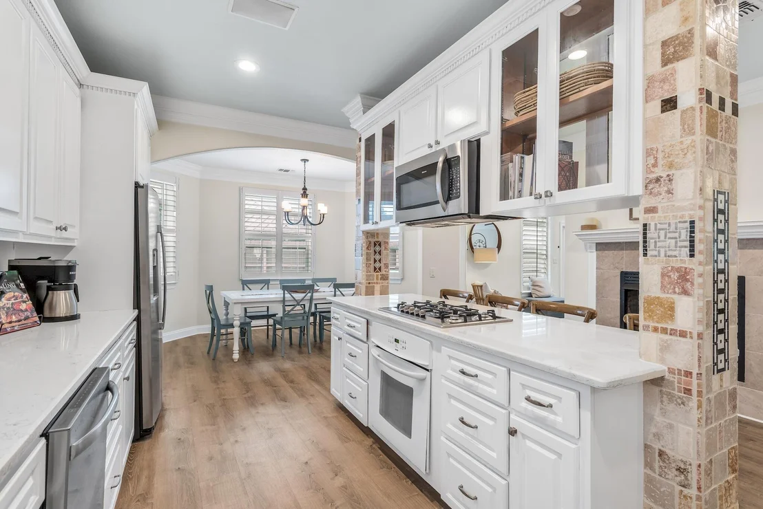 Photo of 102 Terra Cotta Way