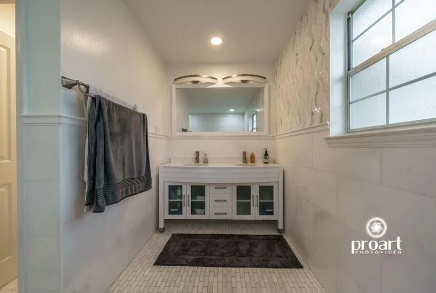 Photo of 641 Bayshore Dr Drive