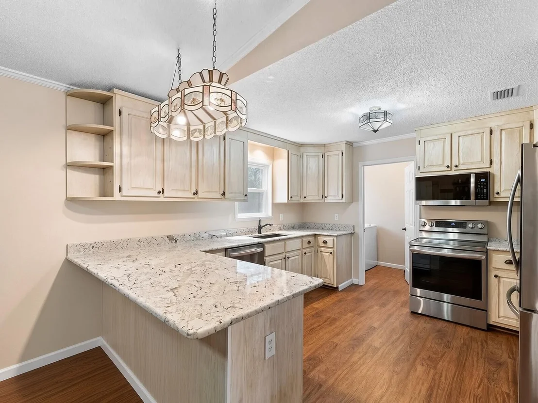 Photo of 9651 Sunnybrook Drive