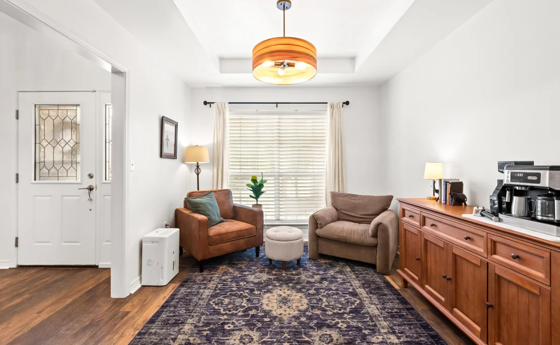 Photo of 380 Sonora Road
