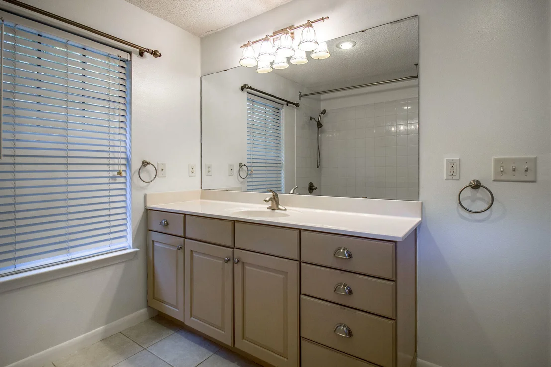 Photo of 632 Brookhaven Way