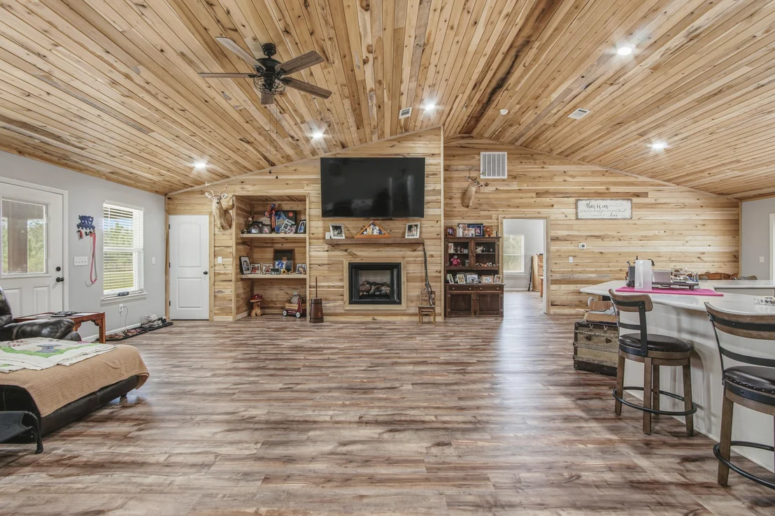 Photo of 7514 Laird Road