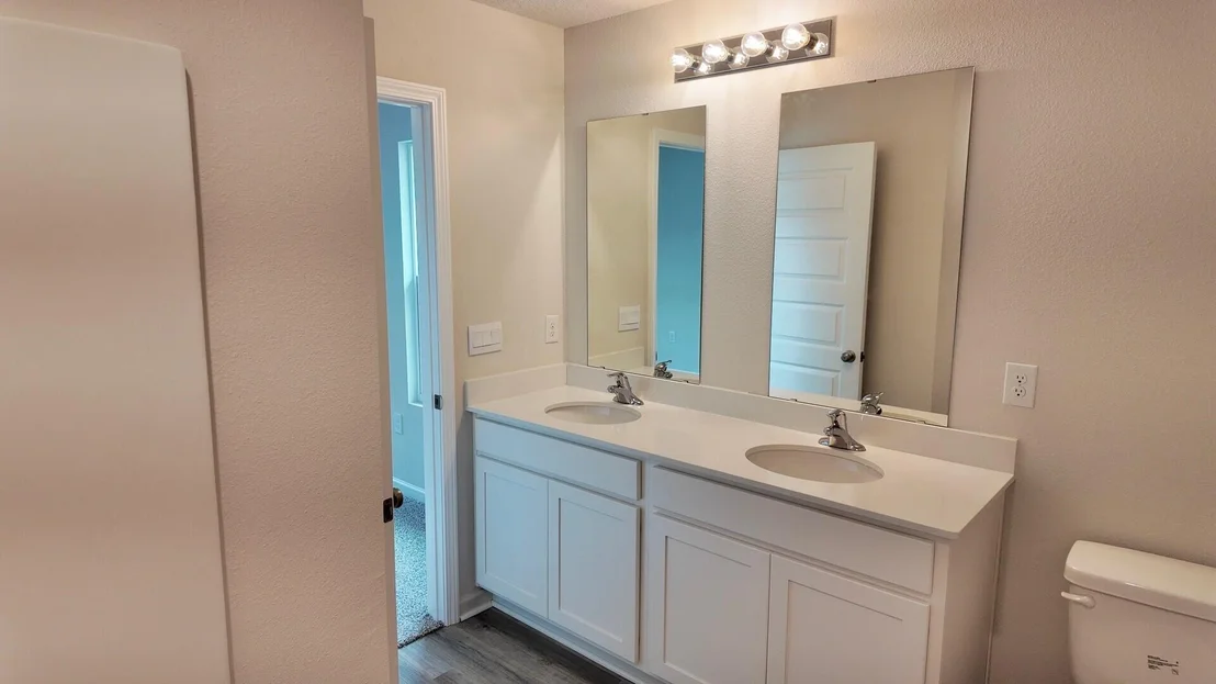 Photo of 4427 Marine Loop