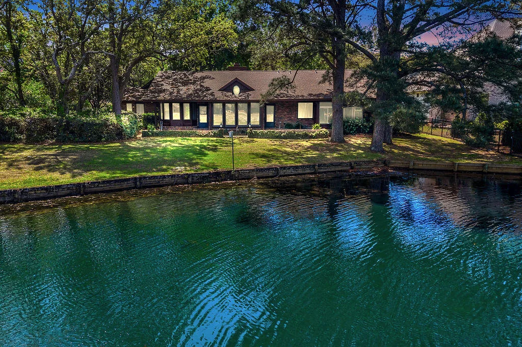 Photo of 100 Sunset Cove