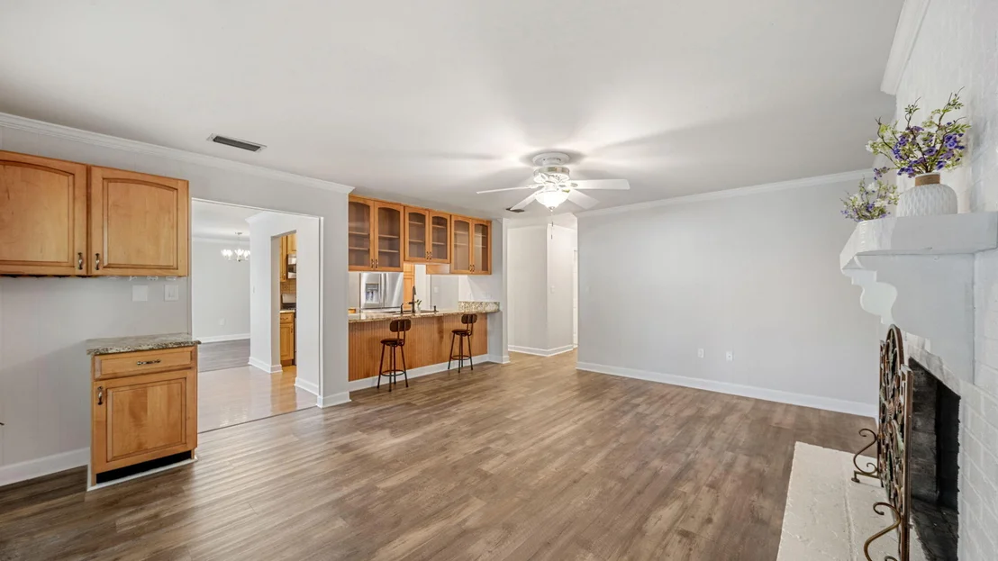 Photo of 628 Mountain Drive