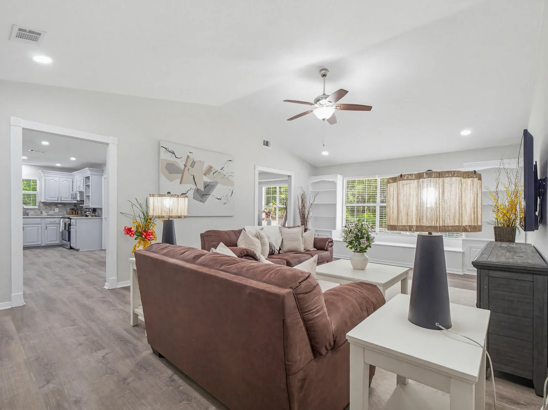 Photo of 375 Ridge Lake Road