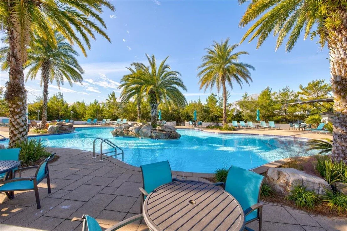 Photo of 275 Gulfview Circle