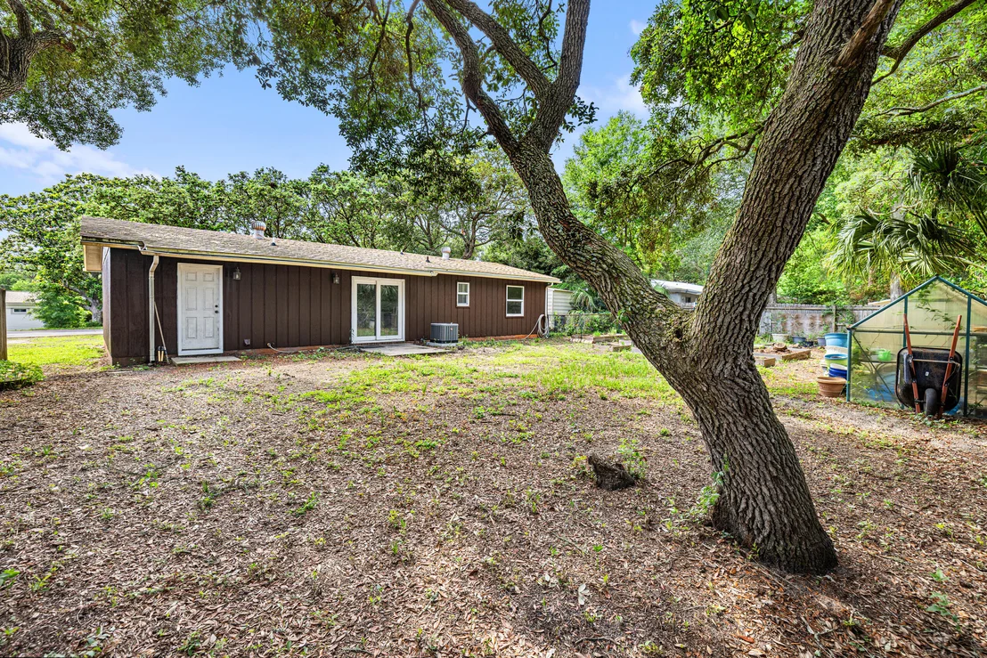 Photo of 12 Twisted Oak Trail
